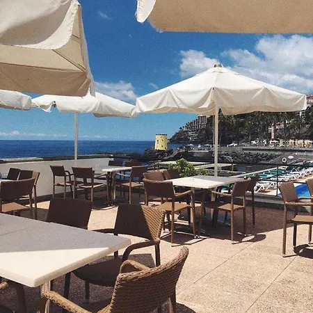 Quinta Da Penha De Franca 4* פונשל